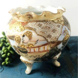 Vtg Japanese Bowl Translucent Gilded Moriage Porcelain Ruffled 3 and a half inch